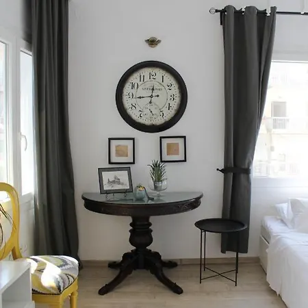 Apartment Theane Mint